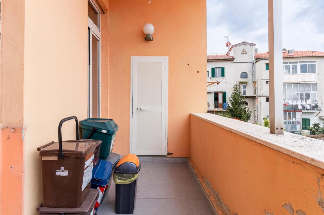 Piazza Sforzini Cozy Apartment Near The Sea! Livorno Eksteriør billede